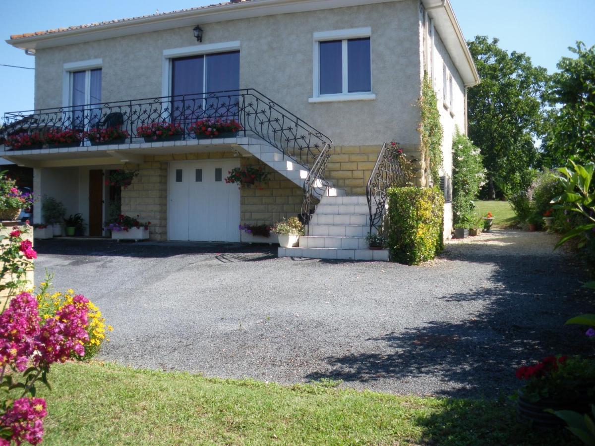 Gîte CLIMATISE les althéas Lanquais Exterior foto